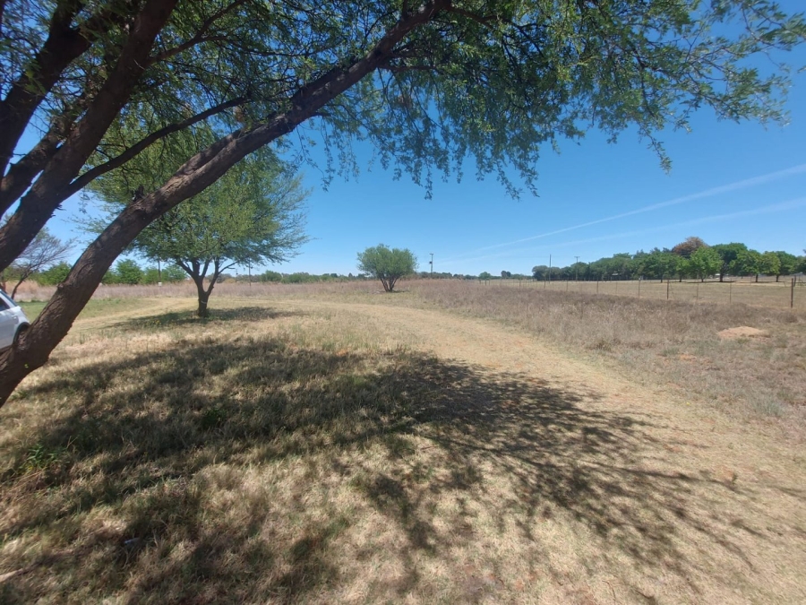 Commercial Property for Sale in Bainsvlei Free State